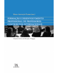 Formação e desenvolvimento profissional de professores - Contributos internacionais - 1ª Edição | 2014
